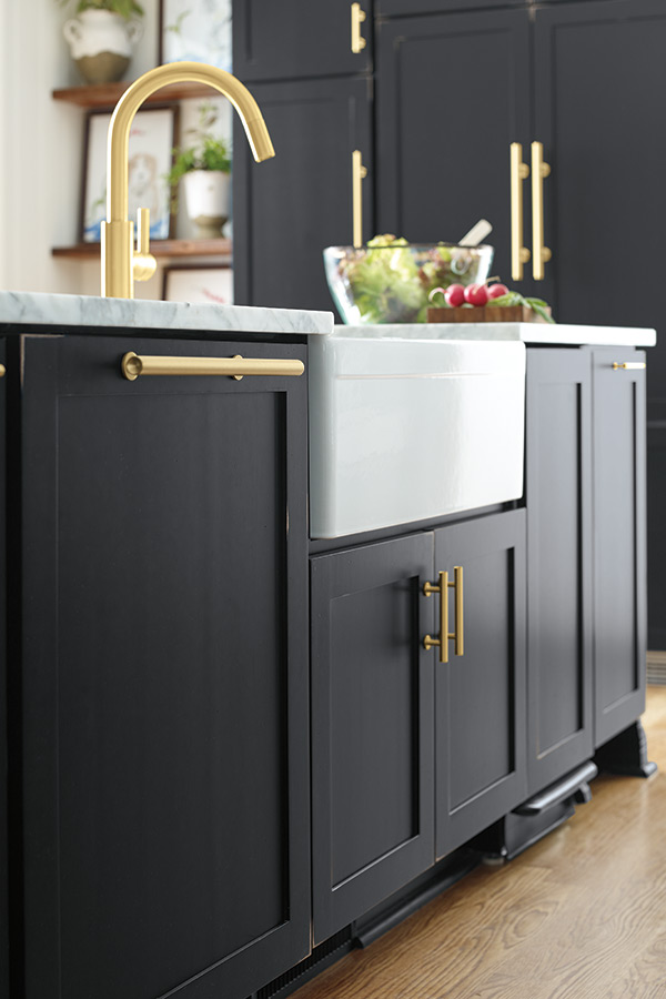 Diamond at Lowes - Appliance Cabinets - Country Sink Base