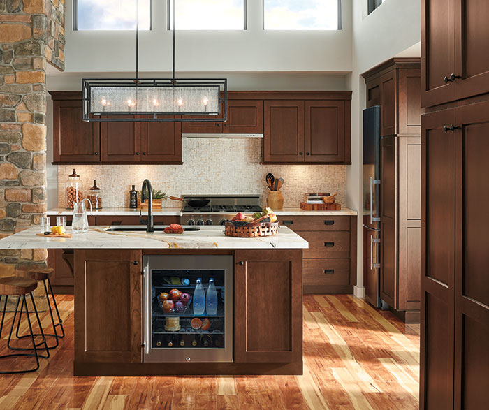 Gresham Cherry Tundra with Black Forest Detail