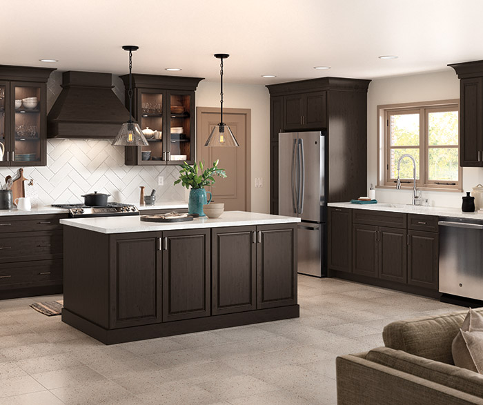 Shaker Style Bathroom Cabinets - Diamond Cabinetry