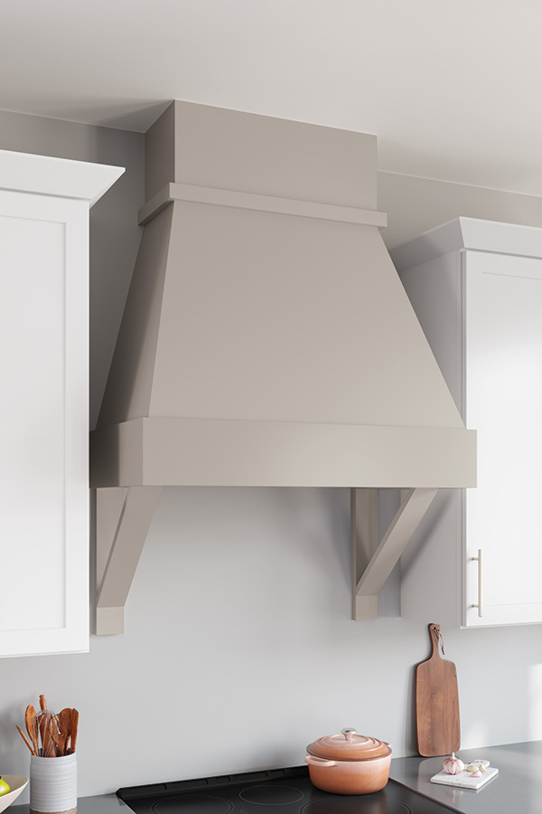 Simple-Tapered-Wood-Hood-with-Corbels